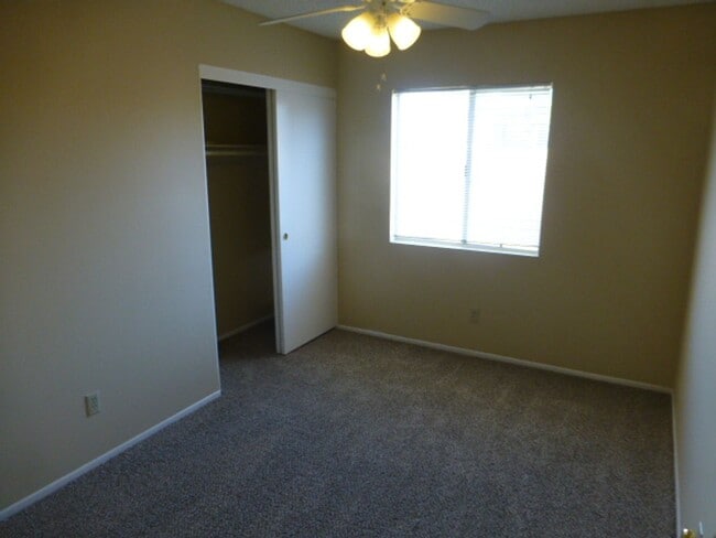 Building Photo - COMING SOON! 4 Bedroom Home for Rent in Ca...