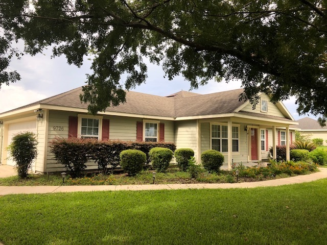 Primary Photo - Beautiful Home in Hammock Ridge