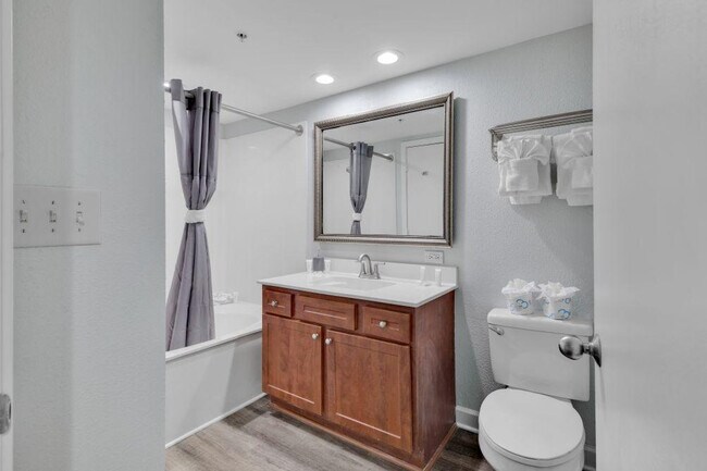 Building Photo - 1700 N Ocean Blvd