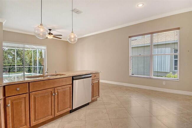 Building Photo - 5001 Sturbridge Ct