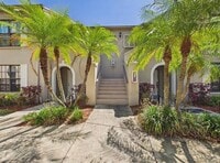 Building Photo - 2450 Pelican Ct
