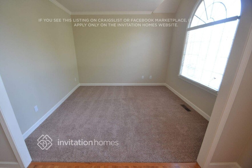 Building Photo - 3205 Christiana Cir