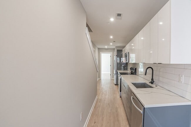 Building Photo - 1741 N 25th St