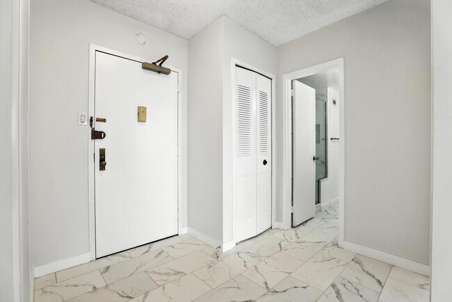 Building Photo - 3705 S George Mason Dr
