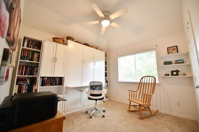 Building Photo - 2505 Spring Hill Ln