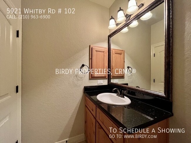 Building Photo - 5921 Whitby Rd