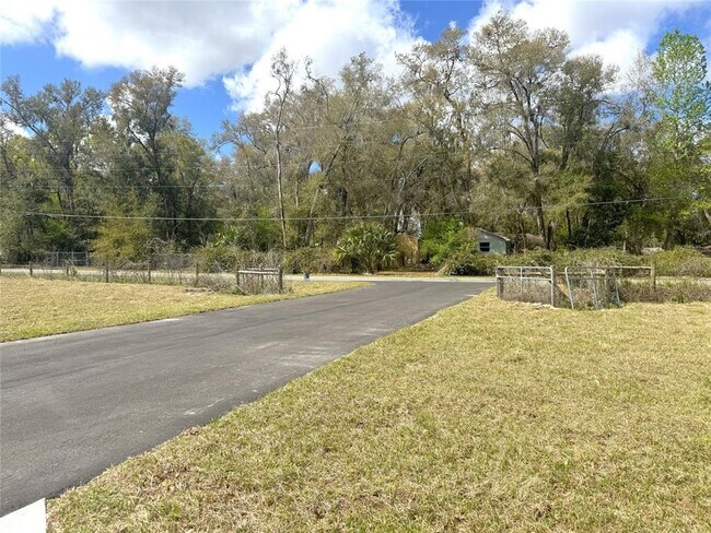 Building Photo - 8789 E Albertson Ct