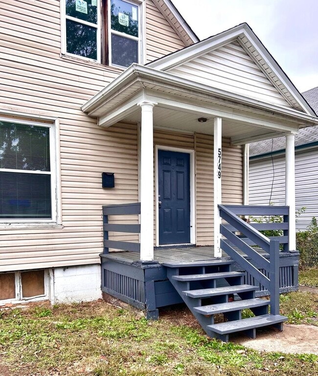 Primary Photo - 2-Bedroom Single Family Home