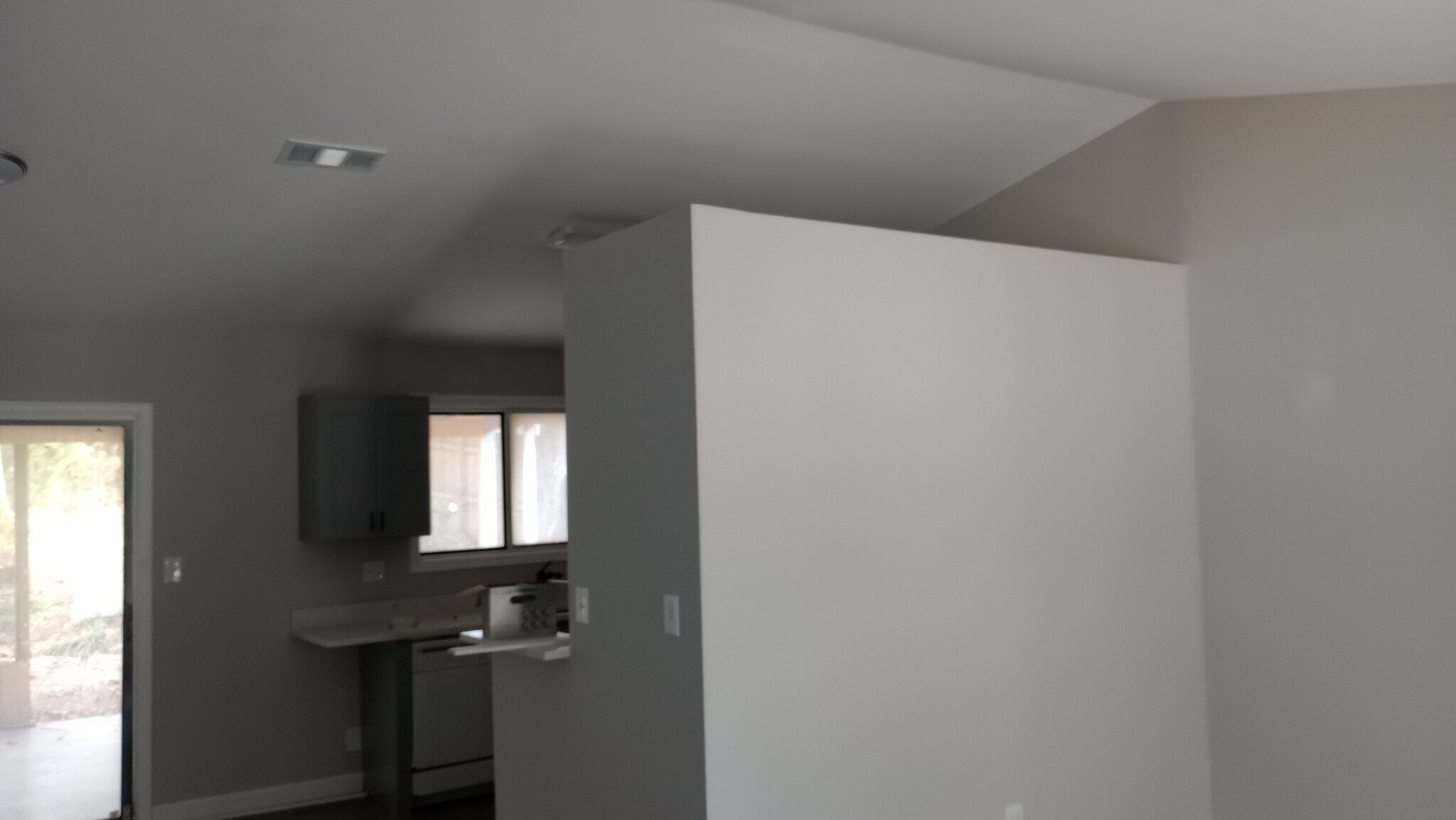 Building Photo - 679 Burnt Creek Dr NW