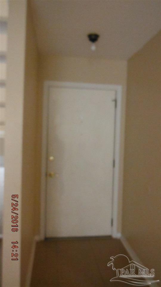 Building Photo - 2361 Sugartree Ct