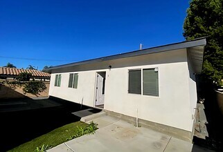 Building Photo - Circle City Dr