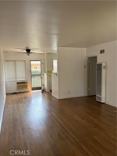 Building Photo - 5633 Noel Dr