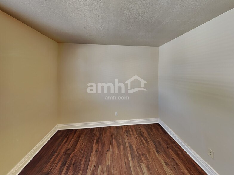 Building Photo - 1283 N 2525 W