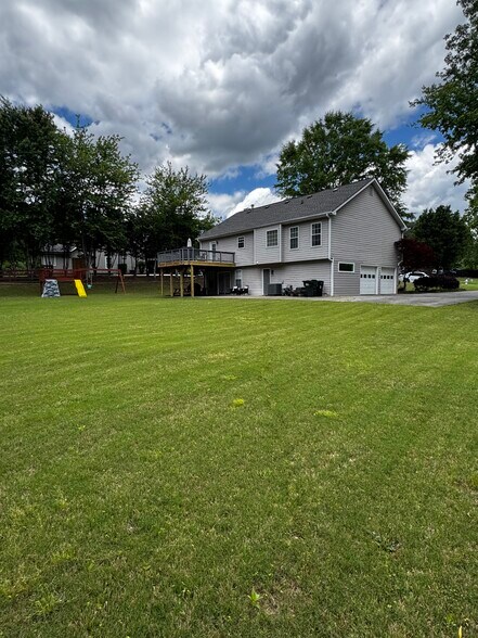 Building Photo - 4056 Lenox Park Dr