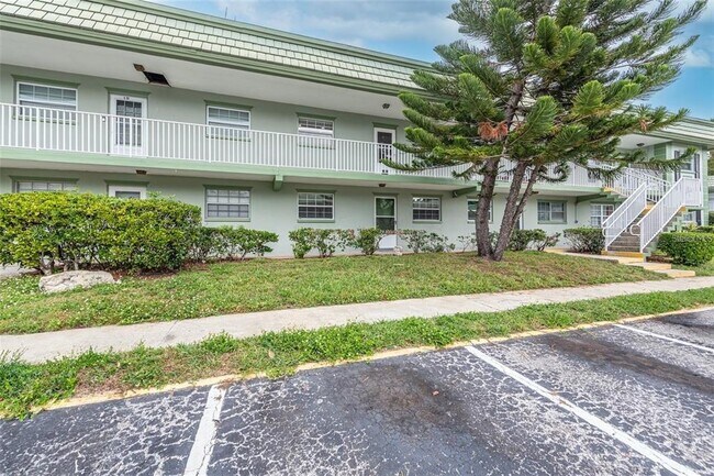 Building Photo - 1433 S Belcher Rd