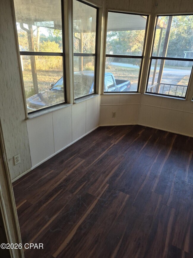 Building Photo - 18475 SE 55th Pl