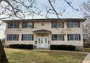 Building Photo - 285 S Lincoln Ave