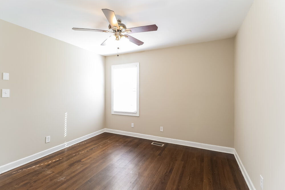 Building Photo - 511 Derrydowne Dr