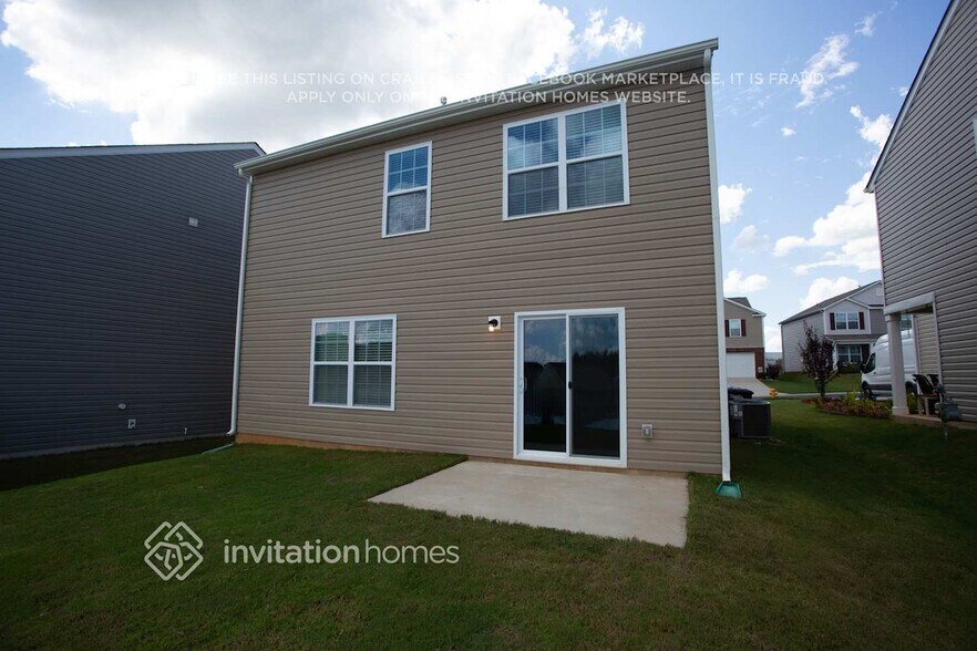 Building Photo - 3982 BETHESDA Pl