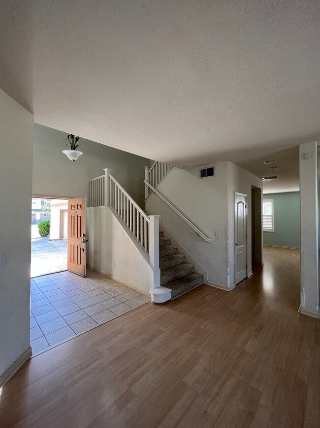 Building Photo - 2636 Carson Way