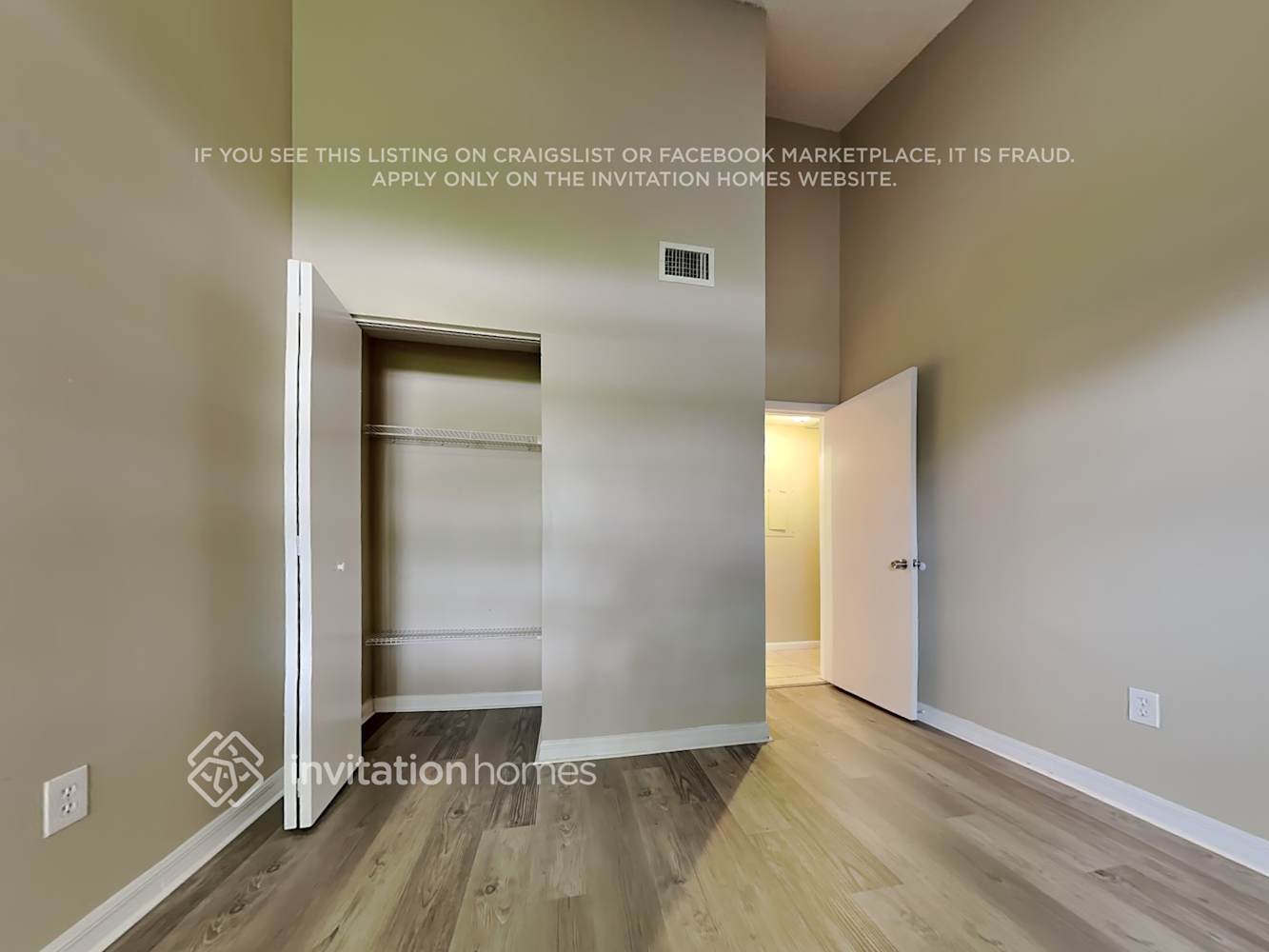 Building Photo - 8600 SW 140th Terrace