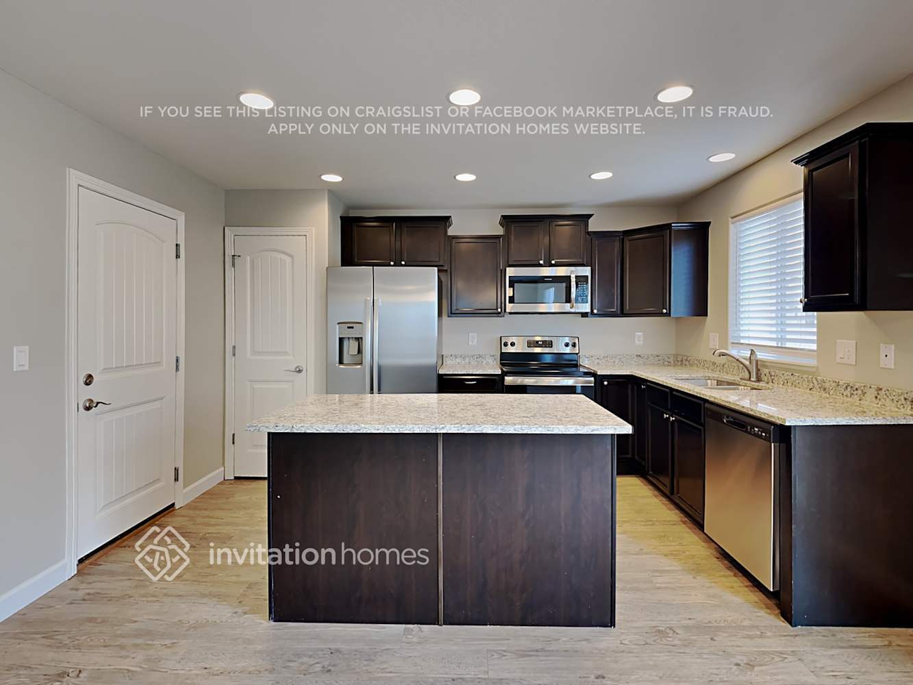 Building Photo - 6119 Wallowing Way