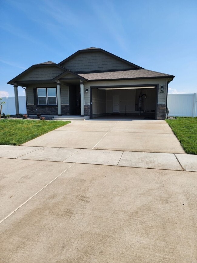 Building Photo - Brand New Rathdrum Rancher