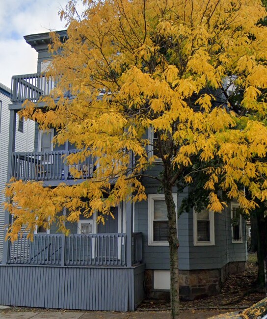 Building Photo - 530 Cambridge St