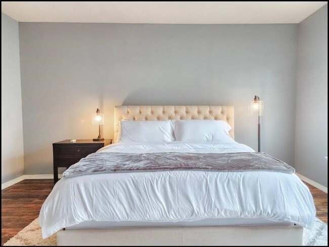 Building Photo - 2706 Lakecrest Way Dr