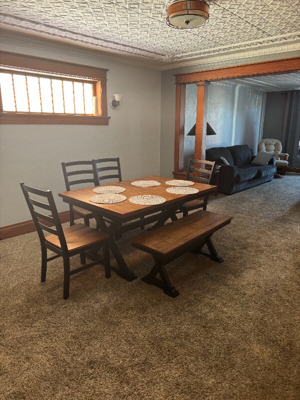 Building Photo - 619 1st St