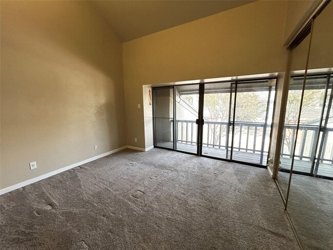 Building Photo - 4535G N O'Connor Rd