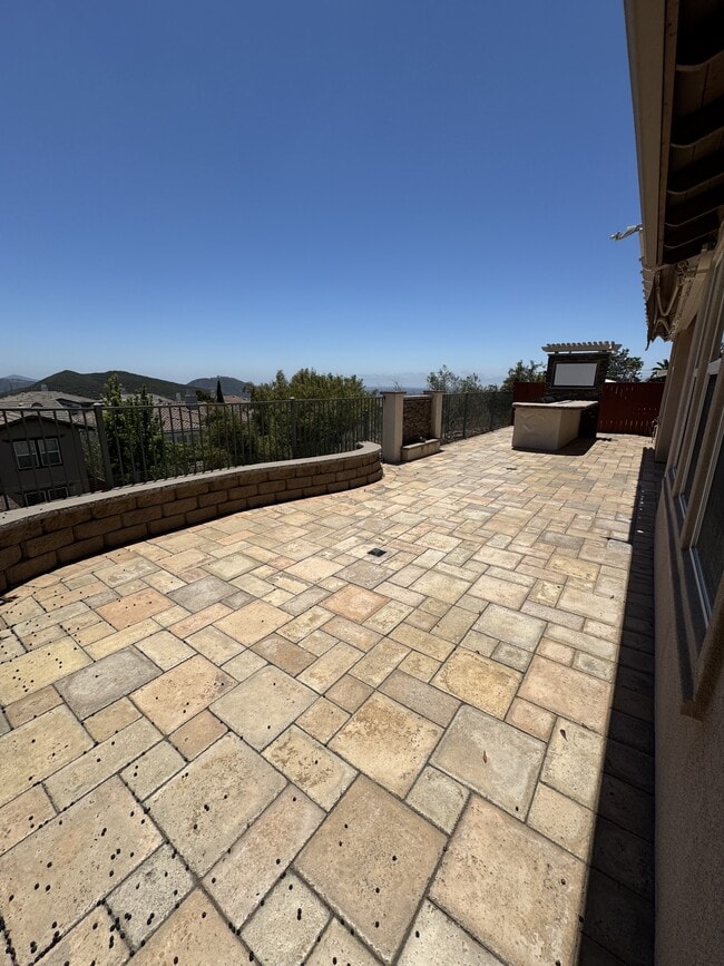 Building Photo - 851 Antilla Way