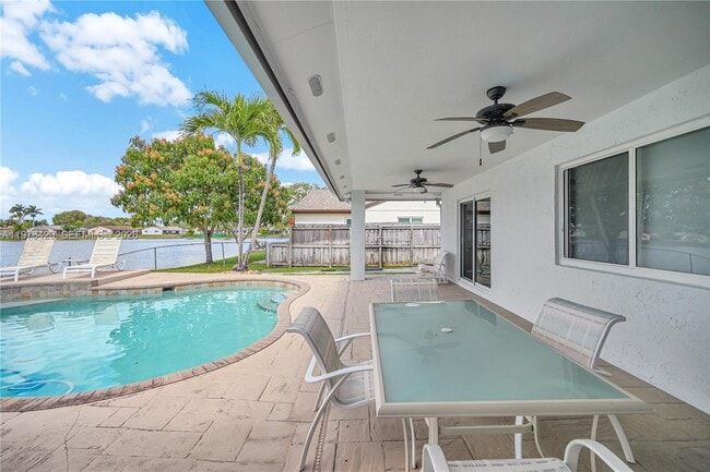 Building Photo - 5081 SW 119th Ave