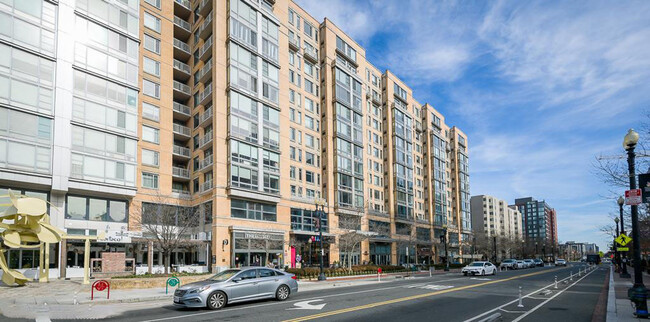 Building Photo - 475 K St NW