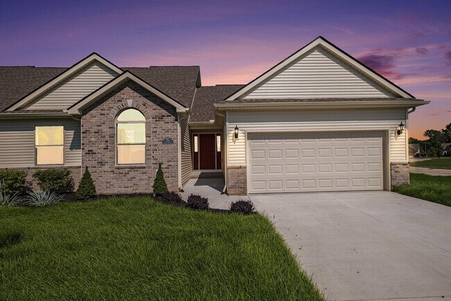 Building Photo - 5391 Swan Dr