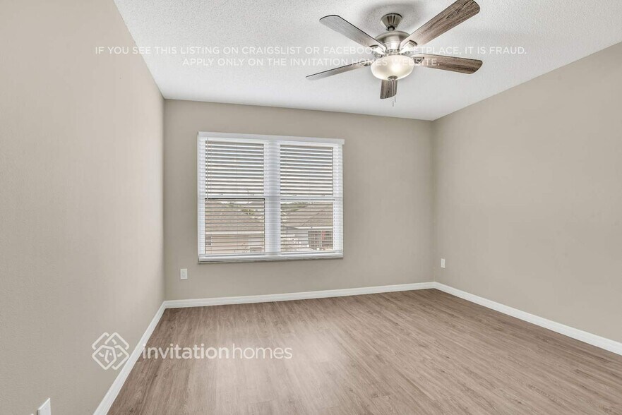 Building Photo - 2409 Knightsbridge Blvd