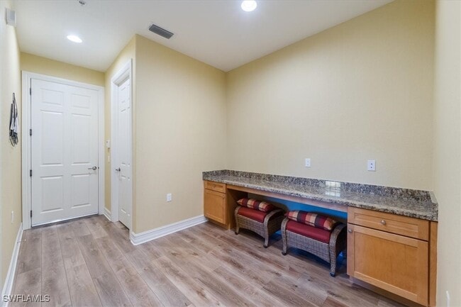 Building Photo - 9091 Covina Dr S