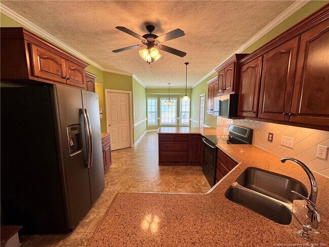 Building Photo - 3537 Maccumber Ct