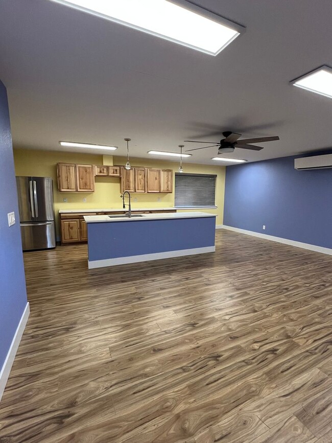 Building Photo - Country Living in the City - 1BED 1BATH, M...