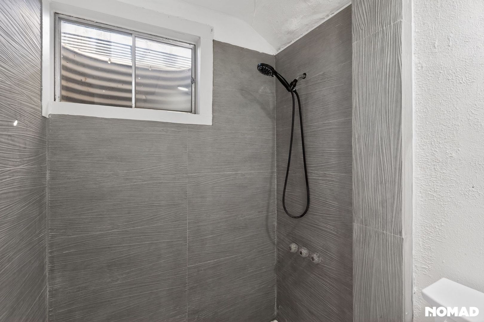 Building Photo - 2509 Royalty Ct