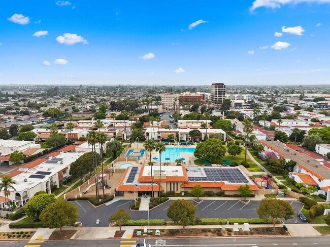 Building Photo - 5397 Balboa Ave