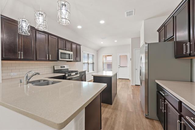 Building Photo - 4011 Springfield Ln