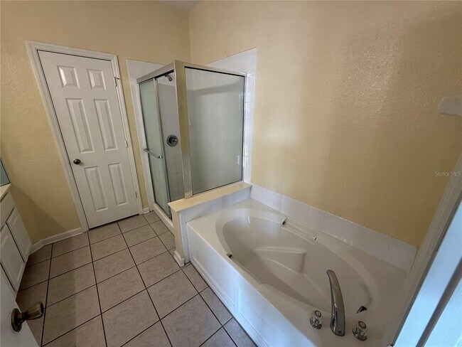 Building Photo - 2205 Granger Ave