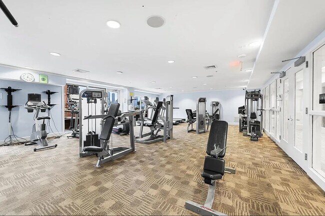 Building Photo - 20 Ave at Port Imperial