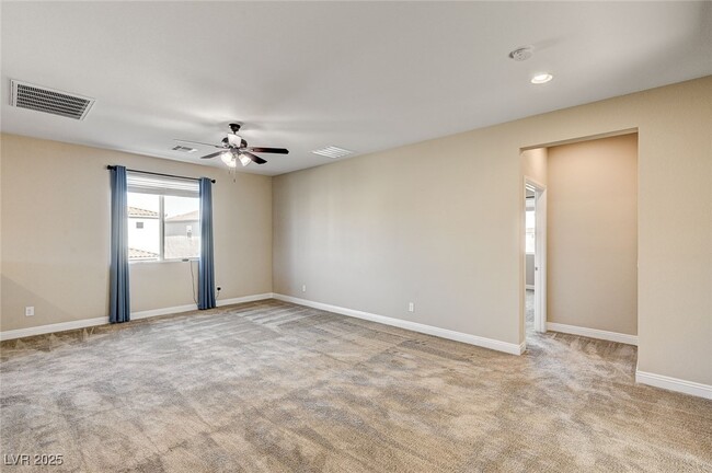 Building Photo - 4630 Summer Azure St