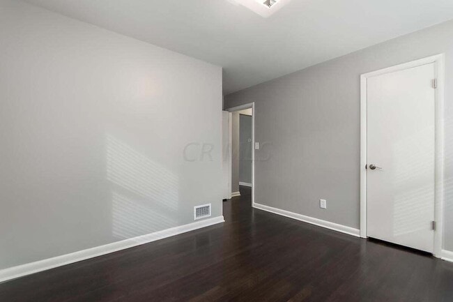 Building Photo - 2242 Wickliffe Rd