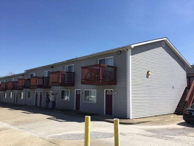 Primary Photo - 510 S Poplar St