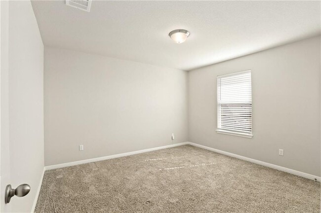 Building Photo - 136 Tucana St