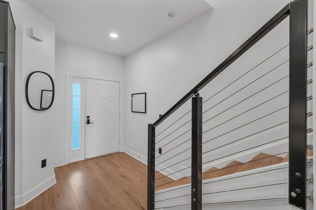 Building Photo - 2170 Stockton Dr