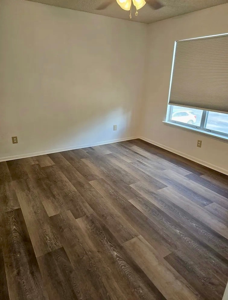 Building Photo - 1600 Big Tree Rd